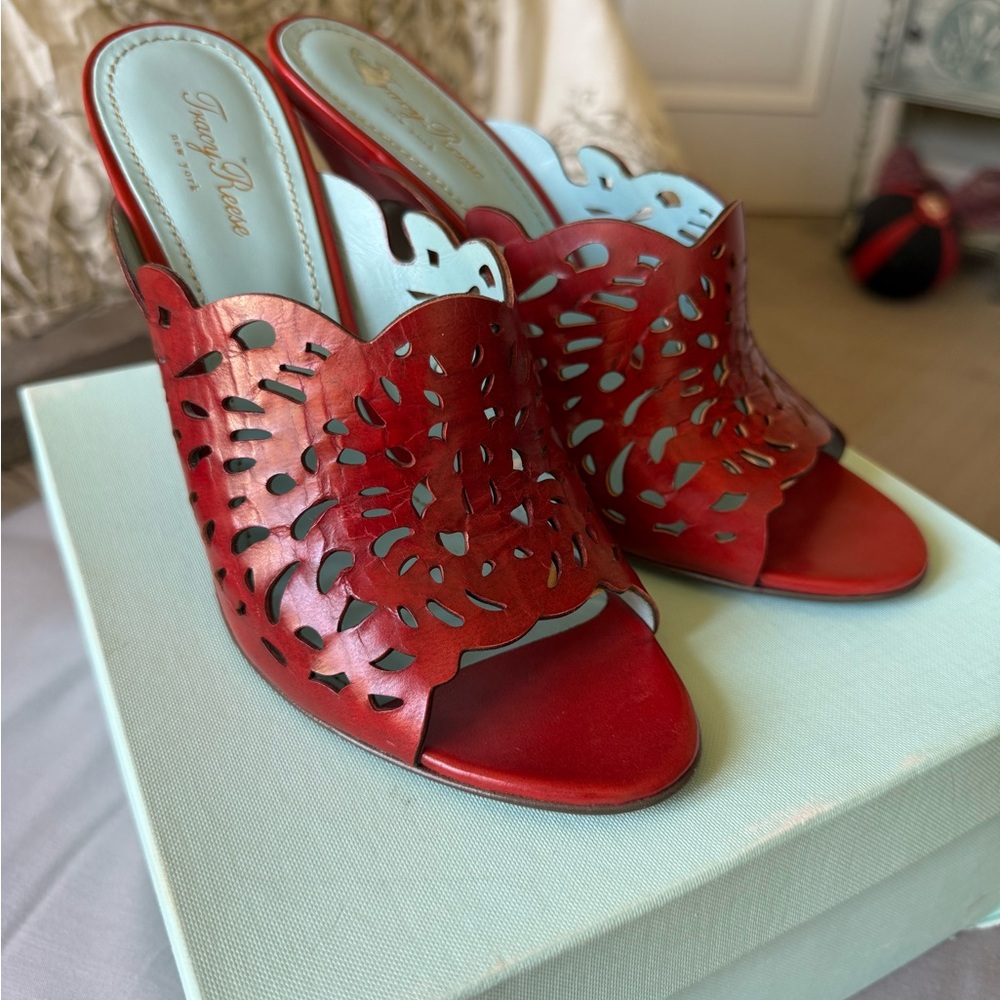 Tracy Reese Red Cutout Leather Heeled Mules – Size 8
